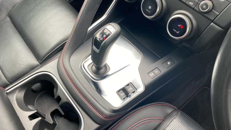 Jaguar E-Pace 2.0 [200] Chequered Flag Edition 5dr Auto Petrol Estate